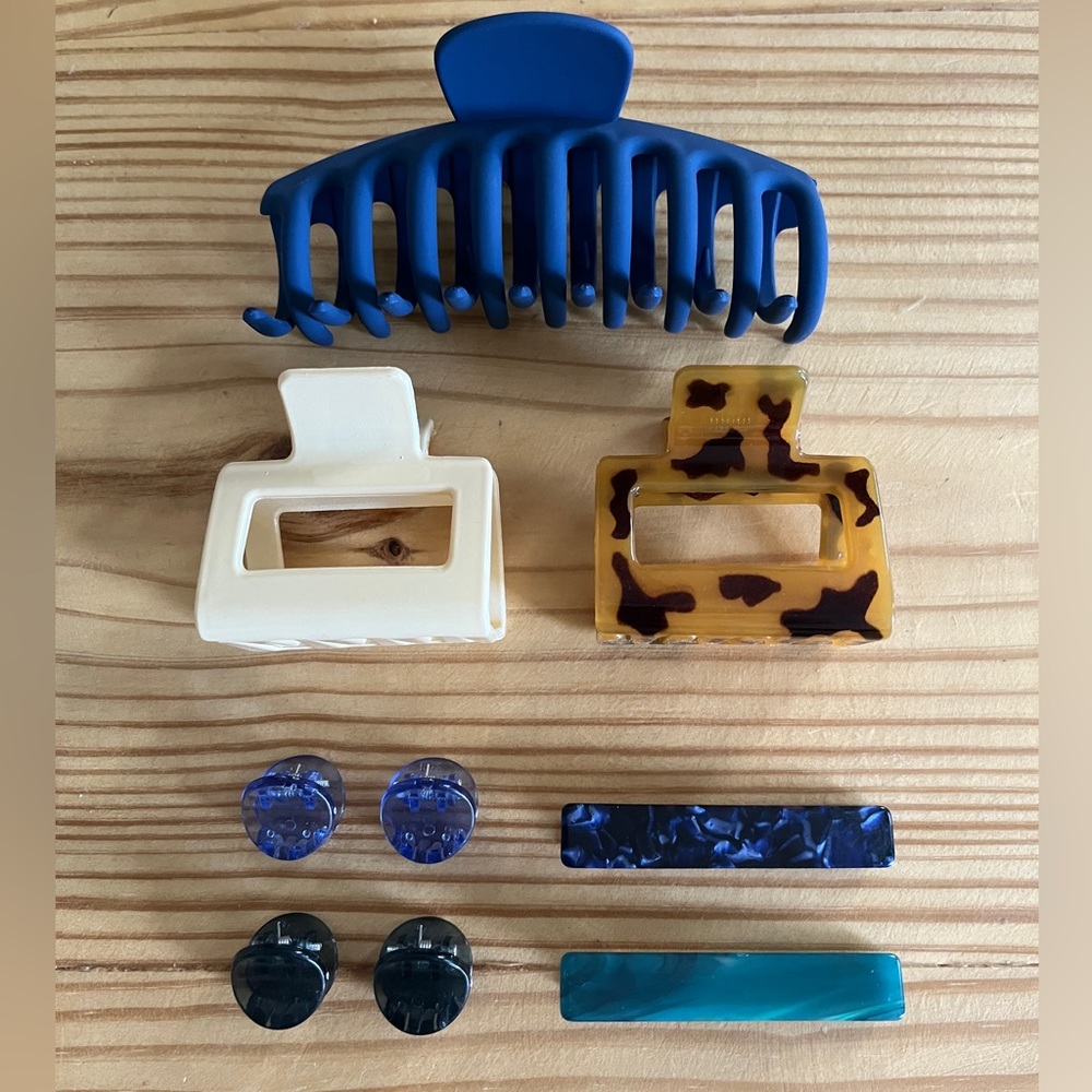 Set of 9, claw hair clips, barrettes